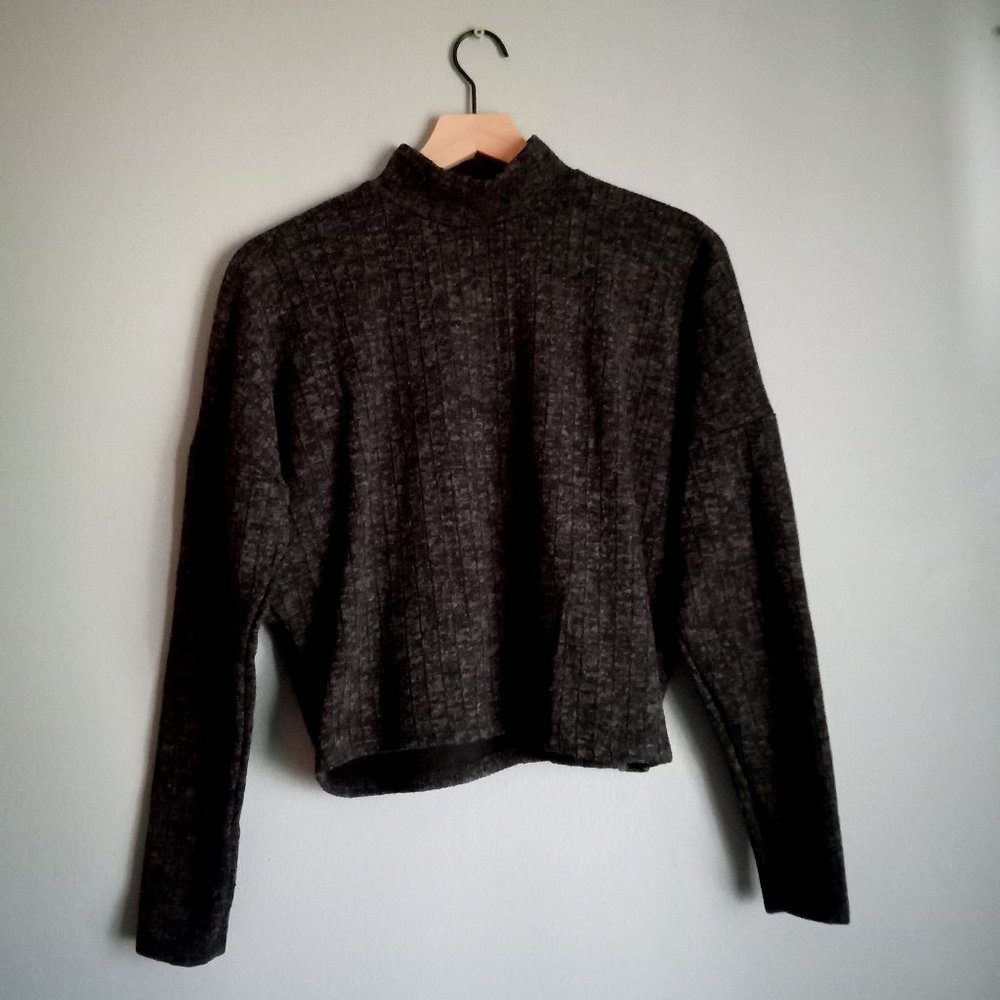 Grey sweater